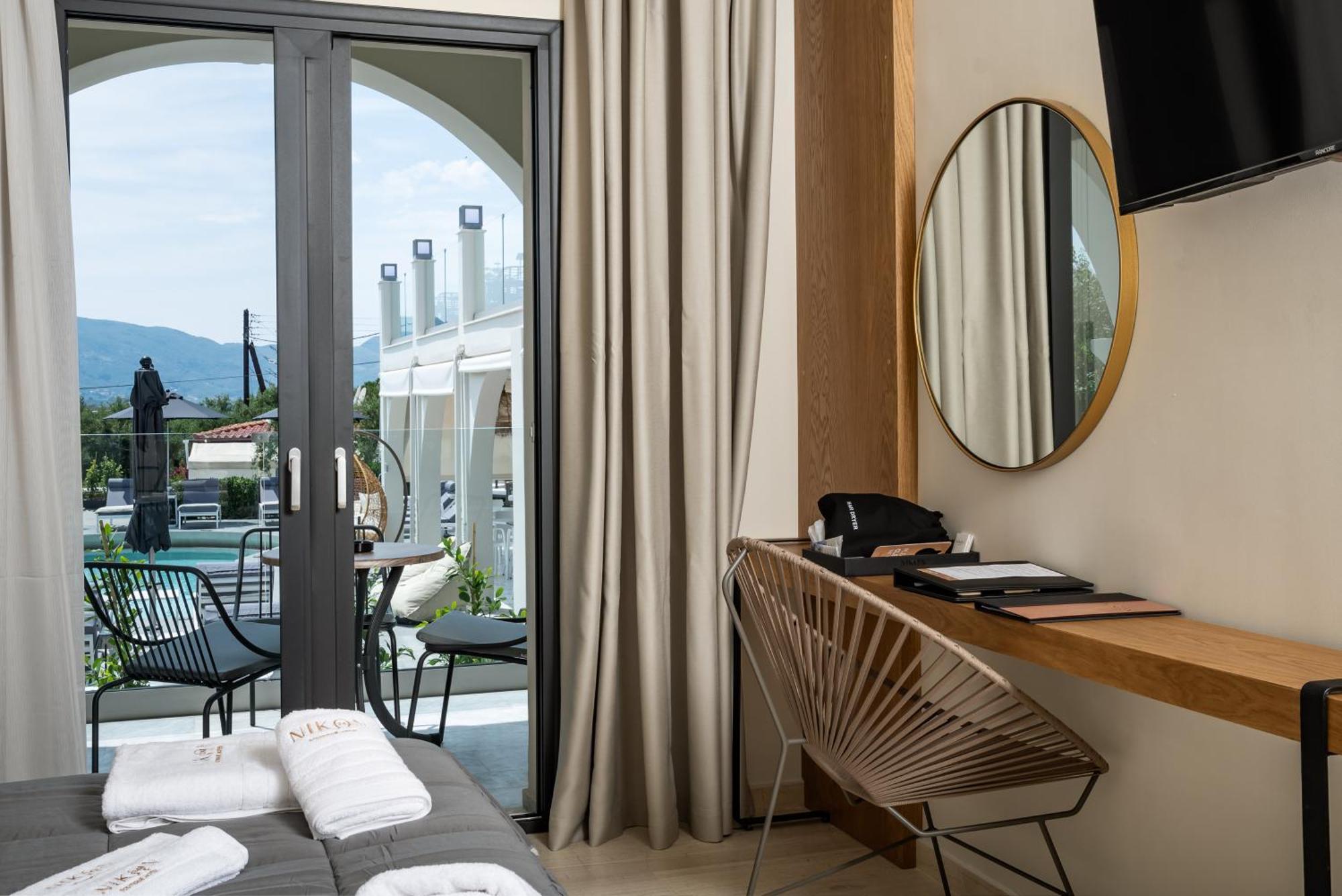 Nikon Boutique Hotel Kalamákion 外观 照片